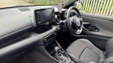 Toyota Yaris 1.5 Hybrid Dynamic 5dr CVT Hybrid Hatchback